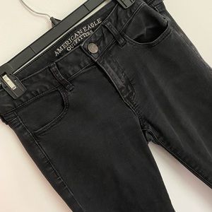 American Eagle Super Stretch Jegging